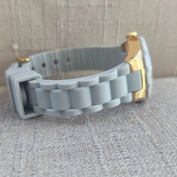 Invicta Angel Ladies Wristwatch Gold Tone Case Gray Rubber Band Analog Watch main image 4
